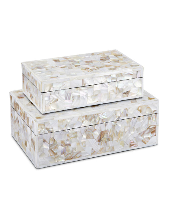 Uma Mother of Pearl Box Set of 2