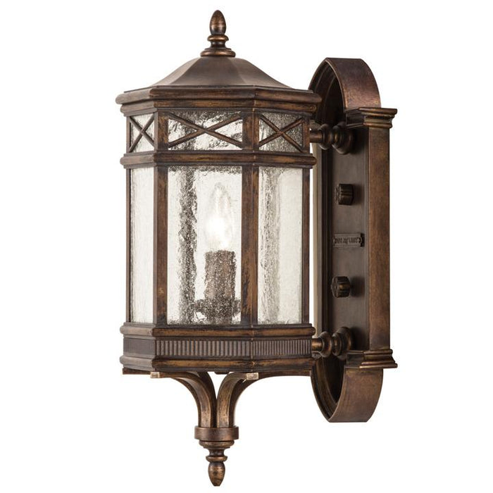 Holland Park 18"H Outdoor Wall Mount