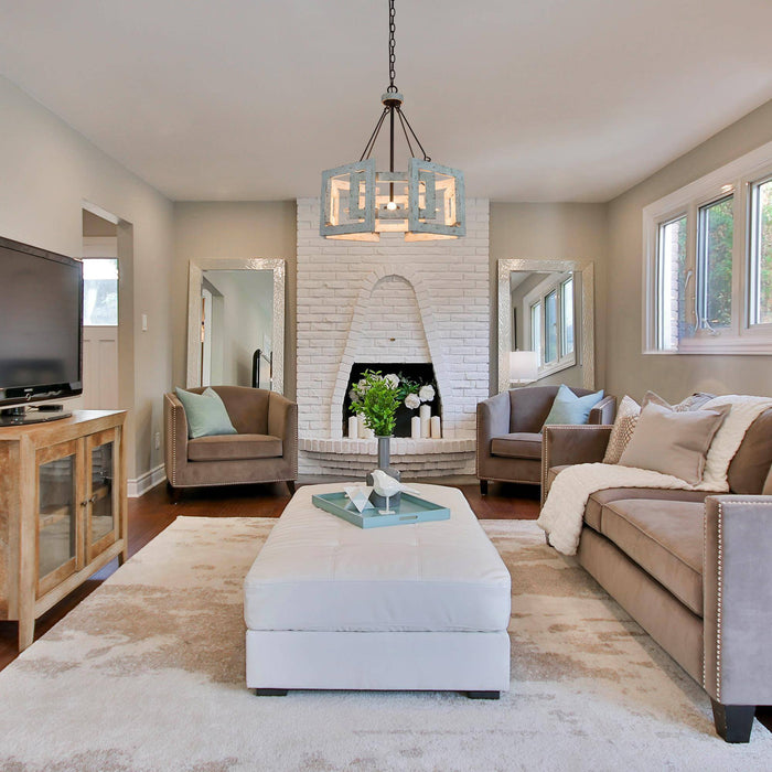 Tisvorn 4-Light White Chandelier