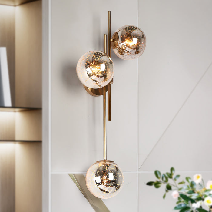 Memmig 3-Light Brass Vanity Lights