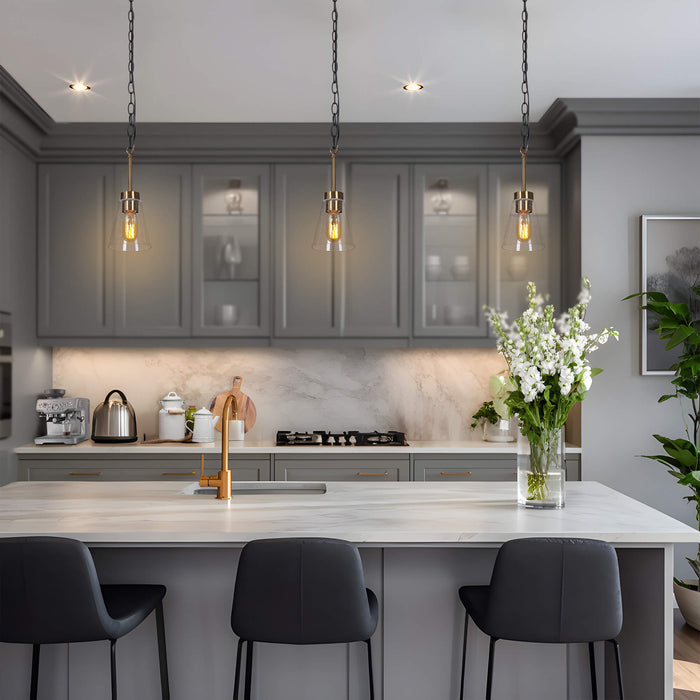 Grofir 1-Light Black and Brass Pendant Light