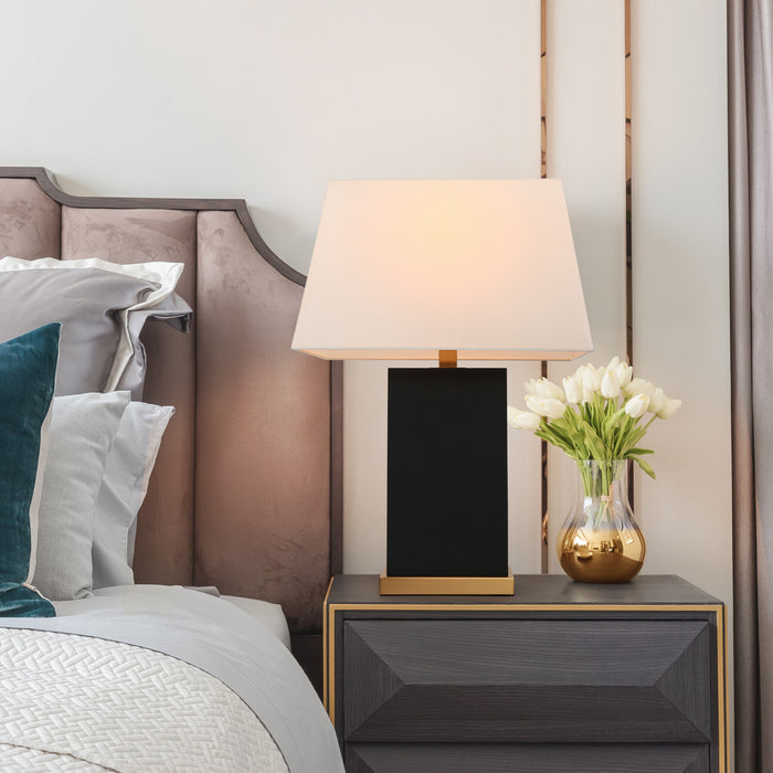 Nivora 1-Light Black Table Lamps